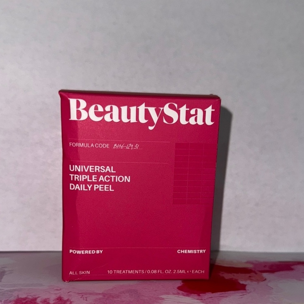 BeautyStat Universal Daily Peel in Bold Red